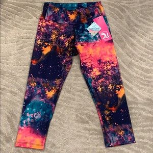 NWT KOS USA multi color Capri size S